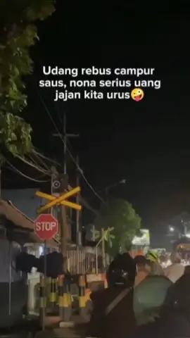 nona serius duit jajan kita urus 😜😋#moots? #fyp #4u #4upage #xyzbca #katakata #lewatberanda 