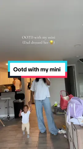 You can see her head bouncing in the corner, we are @Gracie's Corner household #toddlermom #toddlersoftiktok #workingmom 