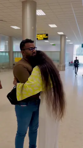 #CapCut මං ඔයාට සමුදෙන්නේ කොහොමද හිත ඇහුවා😭💔safe flight mge pana🇨🇦✈️ඔයා තමයි මගේ හොදම යාලුවා ඔයා තමයි මගේ හොදම ආදරේ කවදාවත් කව්රුත් නොදුන්න ආදරයක් රැකවරනයක් ඔයා මට දුන්නා.මාව ලගින් තියන් දරුවෙක් වගේ බලාගත්තා,මේ ලොකේ මට කරන්න අමාරුම දේ මොකද්ද ඇහුවොත් ඒ ඔයා නැතිව ජීවත් වෙන එක,ඔයා ලග නැති පාලුව දැනෙන එක😔මගේ අල ගෙඩිය හොදට ඉගෙන ගෙන ලස්සනට වැඩ ටික කරගෙන දුවගෙන දුවගෙන ඔයාගේ princess ලගට එන්න ඕනී හරිද???එතකන් මං මග බලන් ඉන්නවා.මං දෙයක් පොරොන්දු වෙන්නම් මං දුන්න පොරොන්දු මං මැරෙනකල්ම රකිනවා කියලා.ඔයාට හීන වලට යන්න හයියක් වෙනවා කියලා,මං මොනා කියුවත් මට ඔයා ලග නැති අඩුව ඒක දරාගන්න බැරි වෙයි,මං දන්නේ එක දෙයයි මං ඔයාට නොසෑහෙන්න හරි ආදරේයි,මගේ බබාත් මට ආදරේයි කියලා මං දන්නවා,අපි දවසක දිනනවා මට විශ්වාසයි,හැමදාම හිනාවෙලා සතුටින් ඉන්න ඔනි මගේ Soseeee😩🌹ඉක්මනටම ආයේ හම්බ වෙමු මං හැමදාම ඔයා ලගම හයියට ඉන්නවා,ආදරේයි මැරෙනකල්ම ඊට පස්සෙත් මගේ කූන්🐼🌍😭❤️‍🩹#CapCut #foryou #foryoupage #viral #goviral #1millionaudition #fyp #fypシ゚viral  @Kulan buwaneka_2 🐼🇨🇦🌏🫂❤️‍🩹