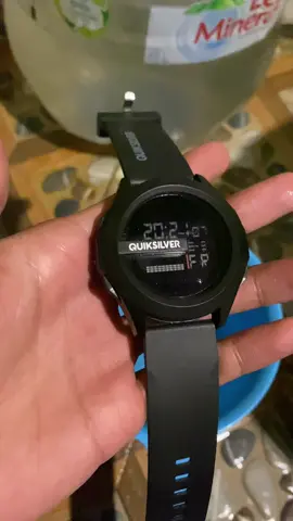 Jam Tangan Quiksilver Anti Air #jam #jamtangan #quicksilver #jamtanganmurah #jamtanganviral #jamtanganoriginal #jamtanganmewah #fypdongggggggg 
