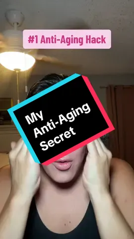 Best anti-aging moisturizer #antiaging #skincareover40 #skincareover50 #antiagingskincare #antiagingtips #antiagingproducts #gopure #gopurebeauty #gopureskincare #antiagingmoisturizer #moisturizer 