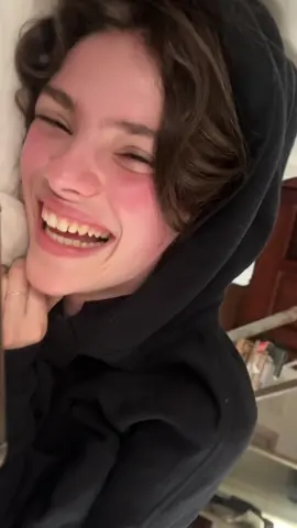 lenseestlla