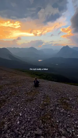 Will suffer for a good view 😅 #hiketok #hikersoftiktok #hikewithme #hikinghumor #coolhikes #girlswhohike #mountainlife #mountaingirl #mountaingirlaesthetic #canadianrockies #banff 