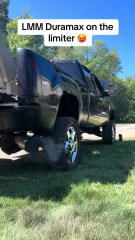@dusty what $4,000 gets ya in the state of michigan 😳#diesel #turbodiesel #trucktok🔥 #trucktok #streettractor #limiter #CapCut #turbo #duramax #duramaxpower #duramaxdiesel #duramaxnation 