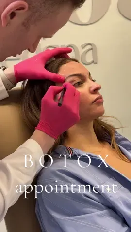 Come see what a botox appointment looks like with us at ethos medpsa chciago #chicagomedspa #chicagoinjector #chicagobotox 
