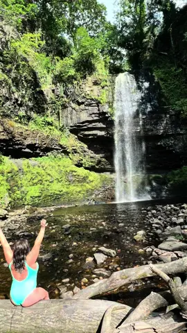 Probably one of the most photographed waterfalls in wales!! #batman #darkknight #waterfall #waterfalls #chasingwaterfalls #coldwater #coldwatertherapy #wildswimming 