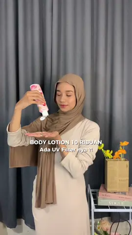 Brand legend satu ini emang ada aja gebrakannya 😍✨ @Viva Cosmetics #instanbrightbodylotion #viva #vivauvhyabrightbodylotin #vivacosmetics 