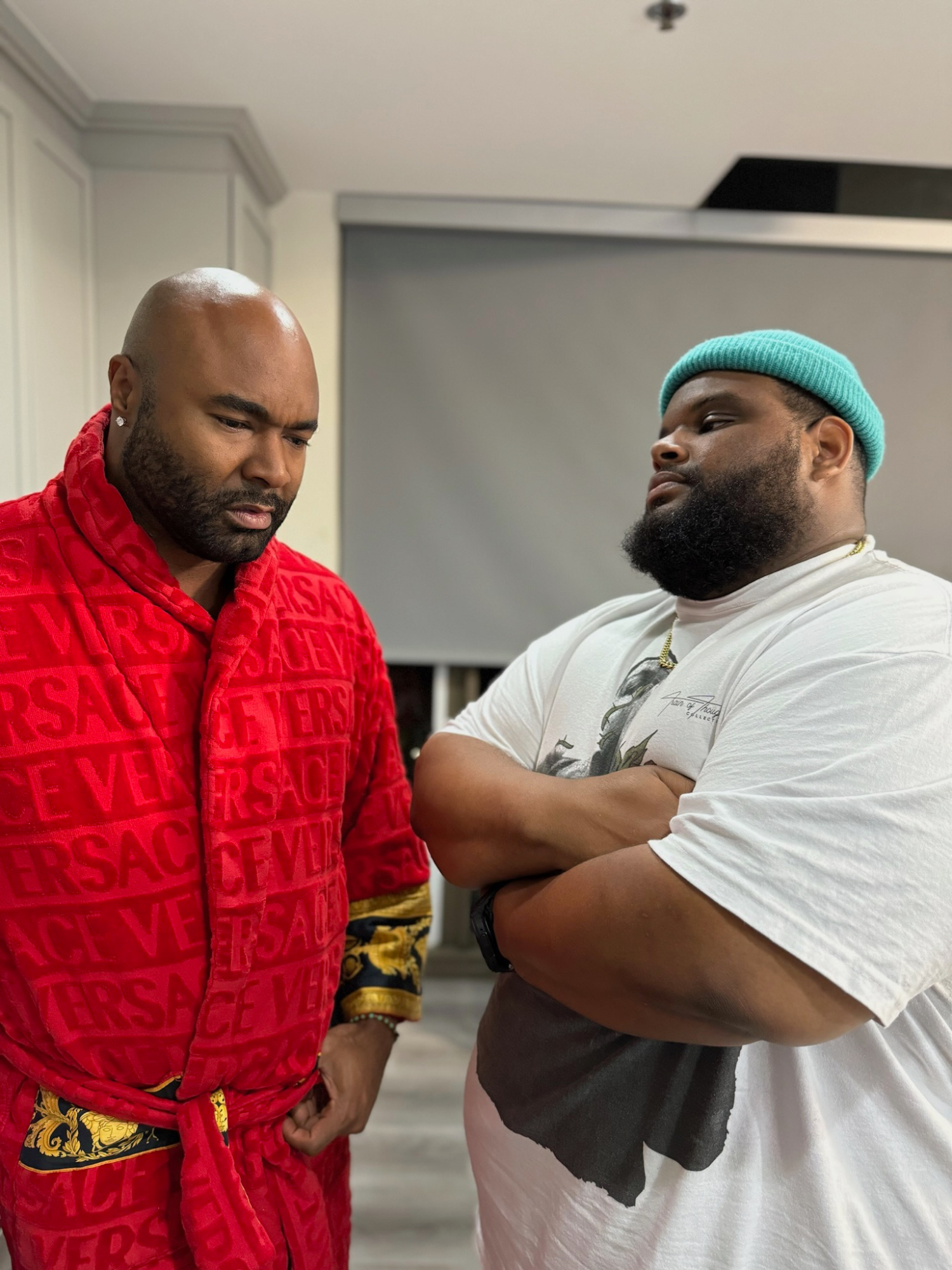 When Rafi tells Mike he thinks their Grandma has dementia! #God #Jesus #Jesusispoppin #Jesusbeenpoppin #kountrywayne #letthatsizzleinyourspirit #helpisontheway #love #RafiCastillo