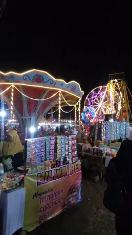 Pasar Malem di Sedangdang Pamekasan