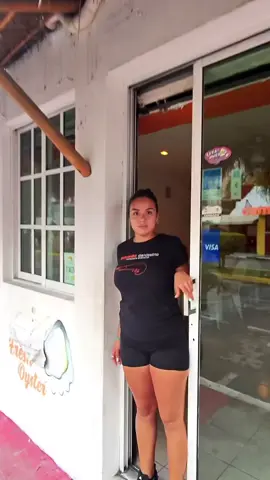 Such a freakin cute girl #rizz #viral #game #pov #confidence Dm me ‘bold’ for coaching 1 on 1