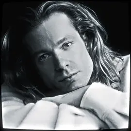 going insane i need him baddd | #samreid #samreidedit #interviewwiththevampire #iwtv #lestatdelioncourt #thenewsreader #dalejennings #fyp #foryou #xyzbca #viral