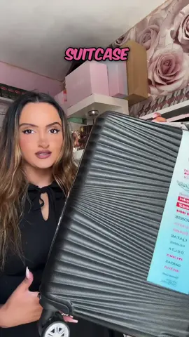 #suitcase #underseatsuitcase #handluggage #traveltiktok #traveltok #travellife #flight #airport #underseatbag #luggagehack #hacks #fyp #foryou #foryoupage #tiktokshop #gifted 