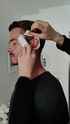 The very special and extraordinary ear cleaning #asmr #femaleasmr #ear #earcleaning #asmrvideo 