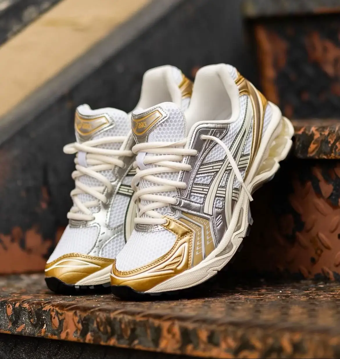 + D’infos & Disponibilité sur snap 👻monnsieuur👻 #asics  #foryou   . 📸 :  SNEAKERTOWN 🛍️