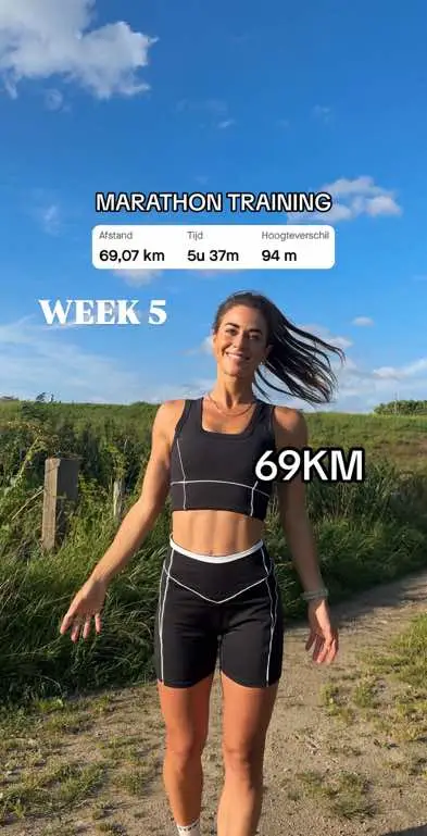 MARATHON TRAINING WEEK 5 💓 Oops totally forgot to post, but this is from a week ago. I have just completed week 6 🫣🏃🏽‍♀️ #Running #marathontraining #marathonrunner #runnerslife #workout #motivation #fy 