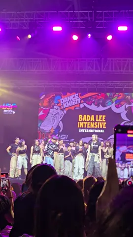 Bada Lee's interview after the dance wif the emcees. She is very humble & friendly! Hope to see you again in SG!  #Badalee  #badaleechoreography 