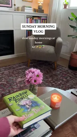 9.1.24 - slow and cozy morning to celebrate the start of the “ber” months #cozyathome #cozyhome #homedecor #morningroutine #morningvlog #slowmorning #cozyaesthetic #homeaesthetic #reading #bookshelves #booksasdecor #homebody 