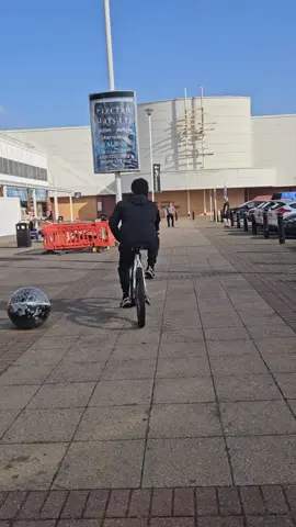 Football challenge! #footballchallenge #fyp #public #trending #viral 