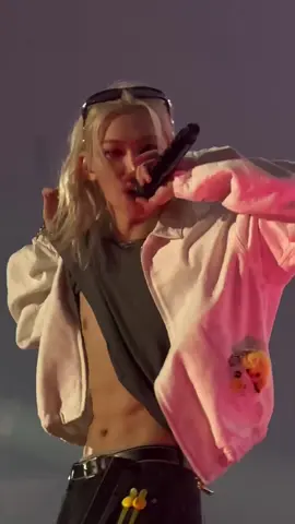 Felix🔥 #StrayKids #스트레이키즈 #skz #skzstay #Felix #필릭스 #seoul #dominATE #dominATE_Seoul #StrayKidsWorldTour #abs @Stray Kids  