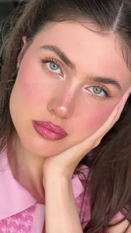 Barbie lips for save 💗 details: @Maybelline NY  - lip lifter liner Big lift - superstay matte ink lipstick Dreamer 10 - lifter gloss lipgloss Ice 002 #lipcombo#lipliner#lips#lips#pinklips#pinklipstick#lipgloss#blush#MakeupRoutine#touchup#finaltouchup#makeup#glossylipcombo#girlythings#makeupgirl#girlygirl#makeupinspo#makeuplooks#lips#lipliner#lippencil#lipcontour#explore#explorepage 