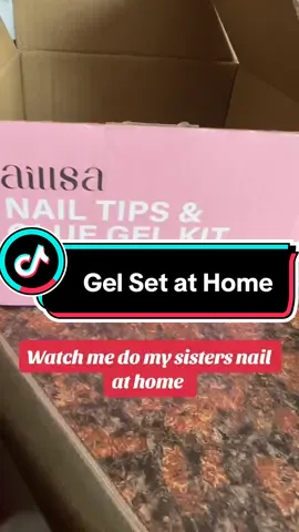 Love this quick and easy Nail Set #nail #nailsartvideos #nails #nailsoftiktok #diynails #gel #gelnails #tiktokshop #tiktokshopfinds 