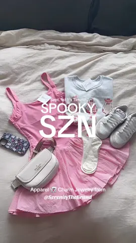 👻ྀིྀིྀིྀིྀི Pink Spookiness! Spooky season has started!!! #fallfashion #halloween #halloweentiktok #phonecase #OOTD #ootdfashion #spookyseason 
