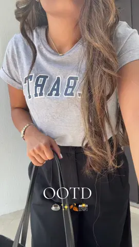 OOTD ☕️✨🍂📸 #romanticizeyourlife #paratii #fypp #latina #justagirl #coffeeaddiction #foryou #happysunday #lovely #fashion #OOTD #ootdfashion #ootdinspo #ootdstyle #style #fit #fitcheck #fashiontok #getdressedwithme #getdressed #basicootd #simpleootd #simple 