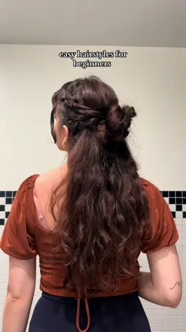 the double twist are so gorgeous!!  #beginnerfriendlyhairstyles #corporatehairstyles #protectivehairstylesforsleep #beginnerhairstylestodoyourself #hairstylesforsummerheat #summerhairstyles 