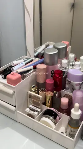 very cutesy very demure 💅🏻 finally organized my make up <33 #fyp #fypシ #organizer 