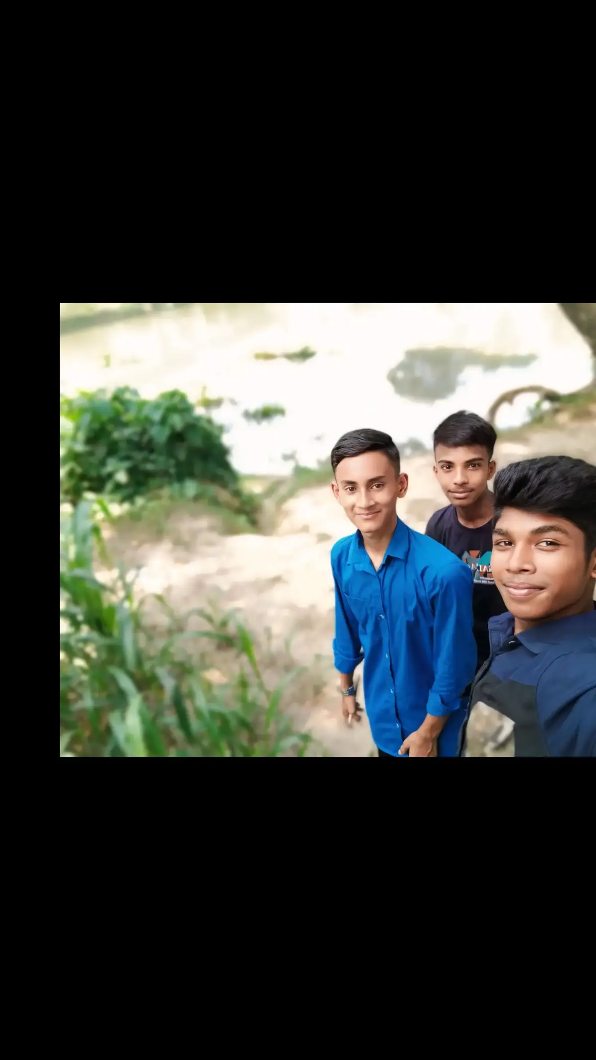 বন্ধু ‍মহল