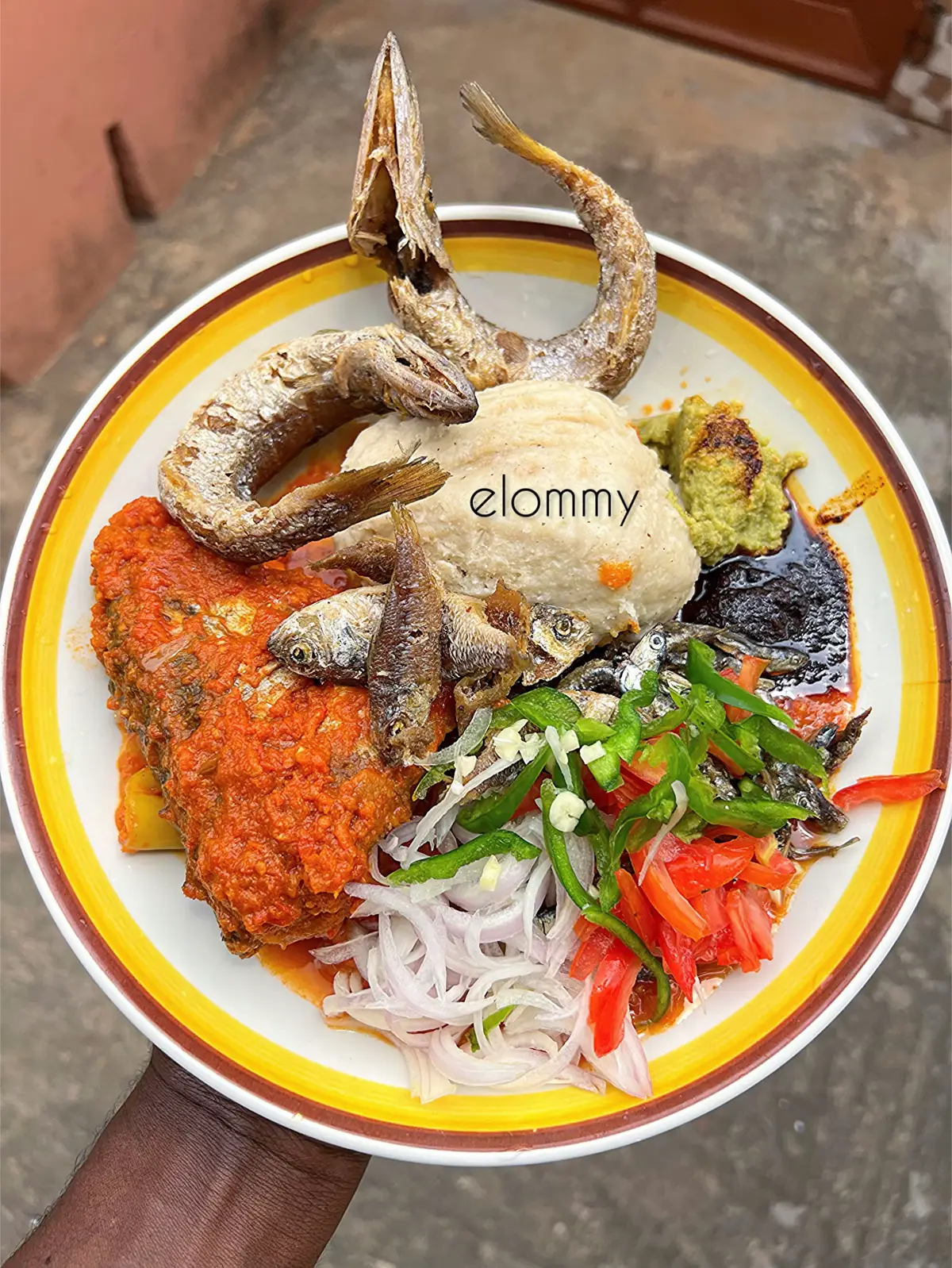 👨🏽‍🍳💥Kom / Kenkey / Dokounou💥 . L’image parle d’elle même ! No comment ! . Le genre de plat que tu prends le temps de bien préparer et une fois que tu l’as mangé, ta journée est finie peu importe l’heure  #astuce #togo #pourtoi #chef #universtogo🇹🇬🇹🇬 #foryou 