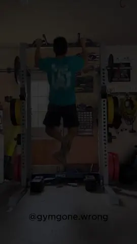 #funny #foryou #gymfails #trending 