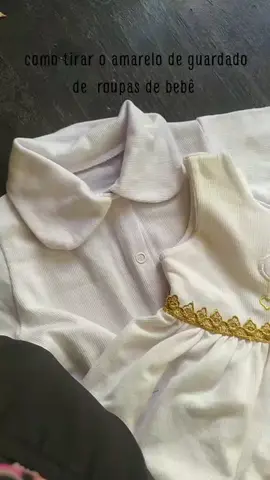 Uma diquinha super útil para as mamães 🥰  #dicas_utilidades #mamaesdeprimeiraviagem  #donasdecasa #roupadebebê #tirarmancha #tiraramarelado 
