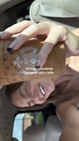 how to order healthier psl 🧡🎃 iced triple shot blonde espresso with 2 pumps pumpkin sauce, an extra splash of oat milk and pumpkin topping!!  save this for your bext starbucks trip!! #pumpkinspice #pumpkinspicelatte #coffeeorder #starbucksorder #healthyrecipes #healthierchoices #starbucksrecipe #balancedliving 