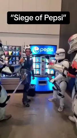 “I wanted a coke.” @BrokenBladeWorkshop  #starwars #starwarscosplay #cosplay #clonetrooper #republiccommando #sacanimesummer2024 