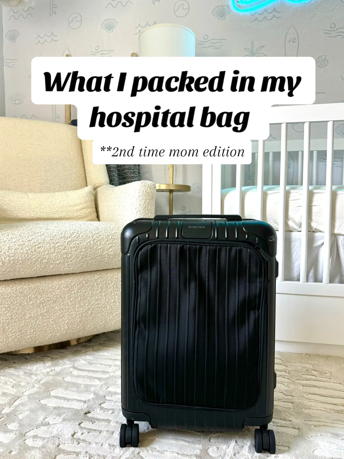 What I packed in my hospital bag as a 2nd time mom. After learning what you need and don’t need, these are my hosptial bag essentials!  #hospitalbag #pregnancy #newbornbaby 