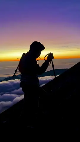 ketika naik rinjani sesuai ekspektasi #fyp #pendaki #pendakiindonesia #pendakigunung #rinjani 