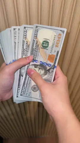 Kalo punya dollar sebanyak ini, dollarnya kalian apain🤔