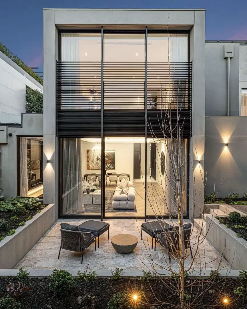 $22,000,000 Toorak Residence currently on the market #MELBOURNEHOUSESPOTTERS 