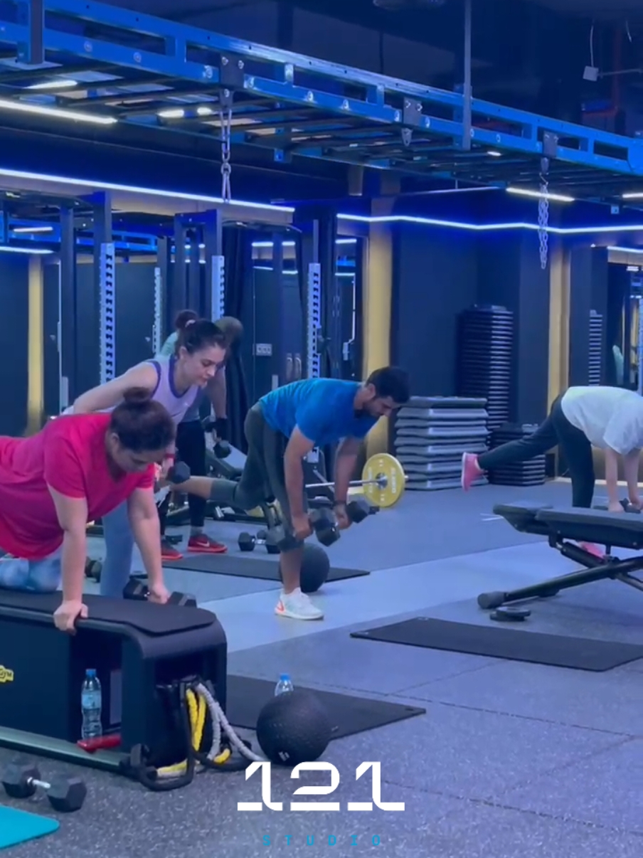 121 #gym  group classes Coach Jamal  #الامارات_العربية_المتحده🇦🇪 