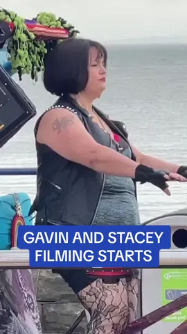It’s back! Gavin and Stacey filming has started in Wales - with Ruth Jones reprising her iconic role of Nessa Jenkins. She’s been spotted giving passengers a ride on a rickshaw on Barry Island. James Corden has been pictured directing the episode while Joanna Page has also been spotted on set.  🎥 SplashNews.com #gavinandstacey #ruthjones #nessa #jamescorden #barryisland #bts #behindthescenes #filming #bbc #news #tv #television 