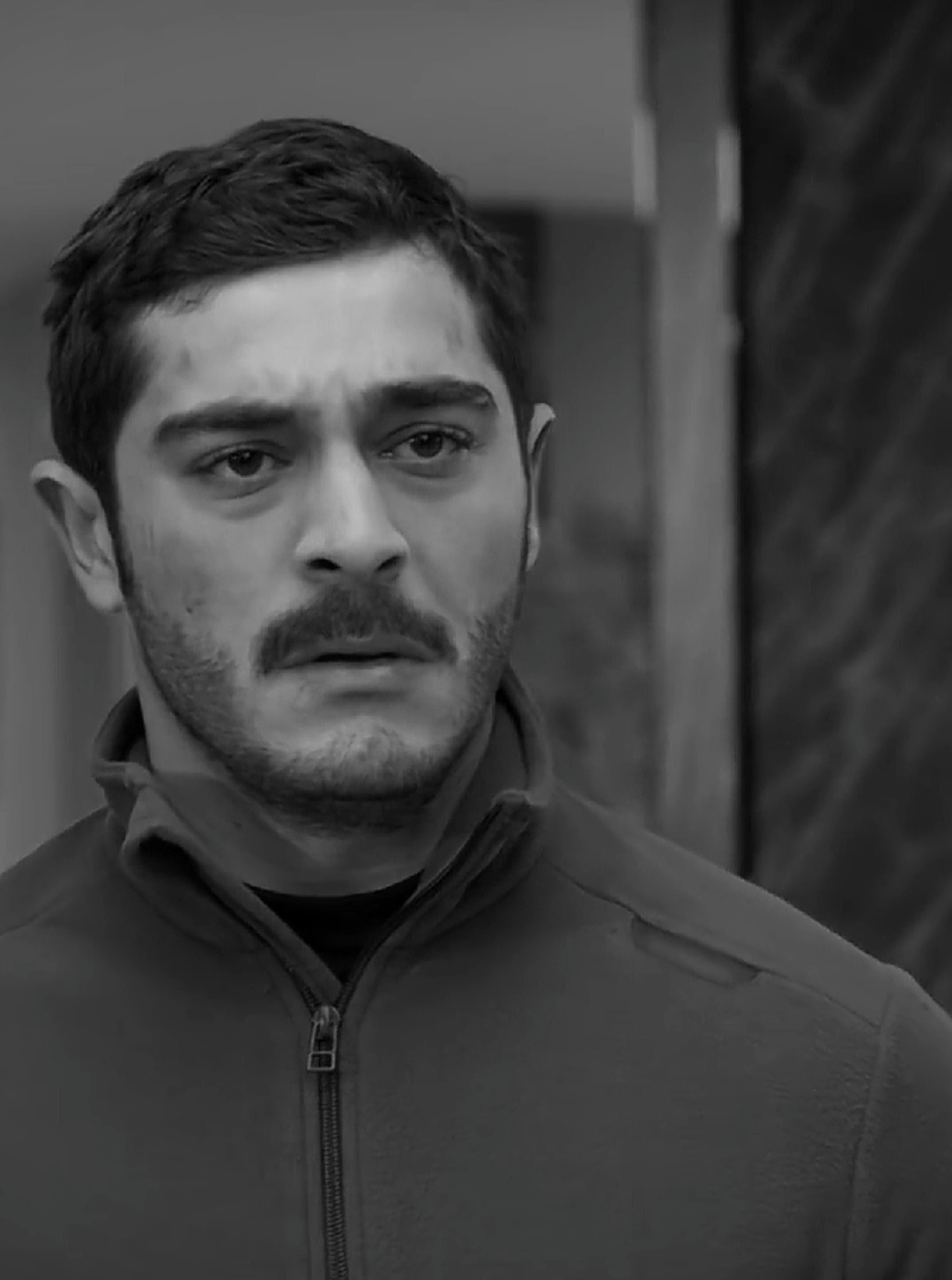 هاي الحلقه 😔💔 #maraşlı ##burakdeniz #fyp #بوراك_دينيز #مرعشلي 