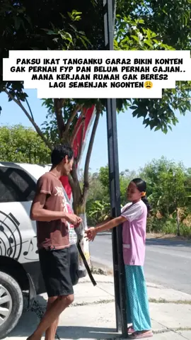 di hukum suami🤣🤣 #komedi #ngakak #ngakakkocak #fyp #fypシ゚viral 