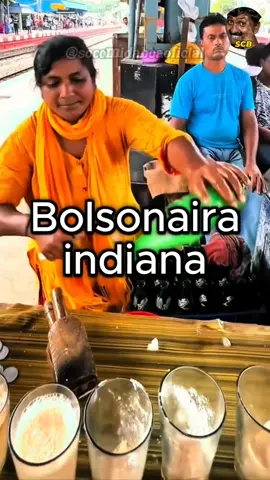 Bolsonaira indiana serve soda geladinha no copo batizado #comidaindiana #streetfood #indianfood #comidas #fy #india #memesbr 