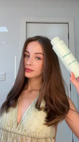 Descubra o poder da transformação com Braé Stages! ✨ Uma linha para cada fase do seu cabelo, revitalizando e cuidando de cada fio em todas as etapas da sua jornada de beleza! 💖 Usei a linha OIL CONTROL que controla a oleosidade do couro cabeludo e já senti diferença na primeira lavagem! ✨ Aproveitem nosso cupom de 20% OFF! 💳 Cupom: NIEMANU Site da Braé: www.lojabrae.com.br @Braé 