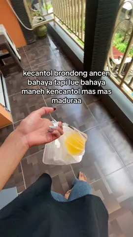 😖