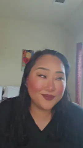 Happy Tuesday! Challenging myself to do full make up in 10 minutes. I did not make it to 10 but I made it to 12 minutes!