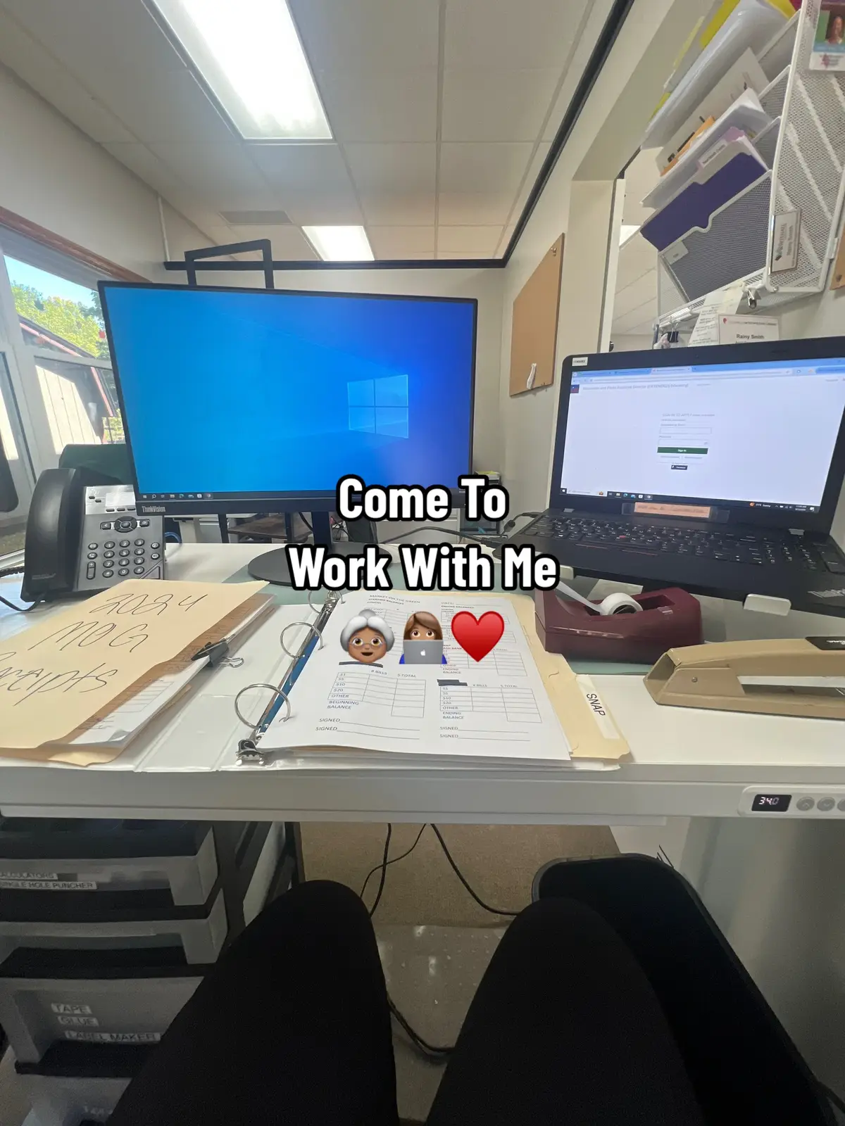 Days where you actually have to do work at your job <<<<<<< #ditlvlog #ditlswipevlog #ditl #cometoworkwithme #workdayinmylife 
