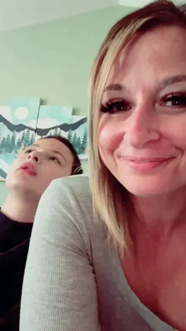 I dont think I’ve ever heard him say “love you”. Thats cool. His speech is really coming out. You have to listen carefully but he’s saying it. #soloasd #solo #autistic #autism #autismmom #communication #words #speech #echolalia #speak #echo #talk #Love #loveyou #speechtherapy 
