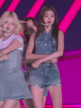 mù quáng quá 😬 fancam keooo #wonyoung #jangwonyoung #ive 